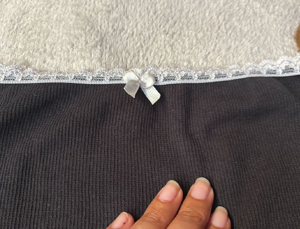 Elegant Black Ribbed Tube Top with Lace Detailing